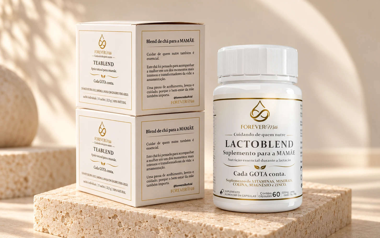 Kit de 30 dias com um frasco Lactoblend e duas caixas de chá TeaBlend em cenário premium de travertino